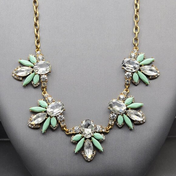 J.Crew Rhinestone & Acrylic Statement Necklace 16" Antique Gold Tone Mint Green - Picture 1 of 7